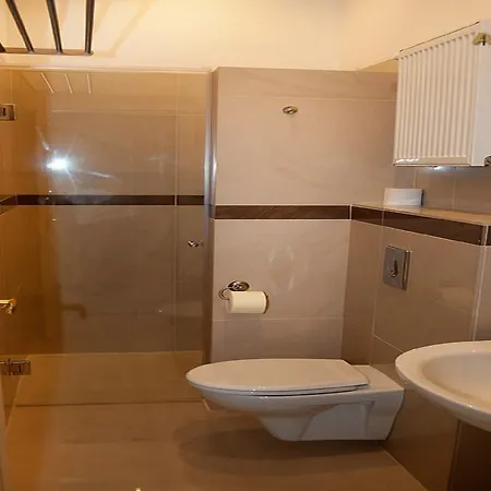 A + A Hostel